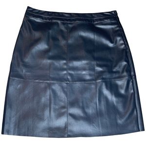 Universal Standard Ana Faux Leather Black Skirt Women's Size S NWOT